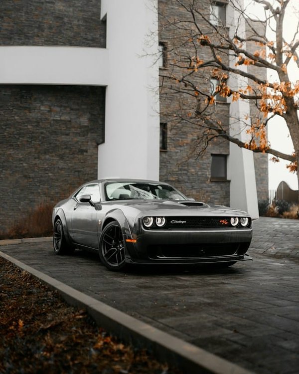 Can a Custom Exhaust System Improve the Sound and Performance of a Dodge Challenger SRT?
