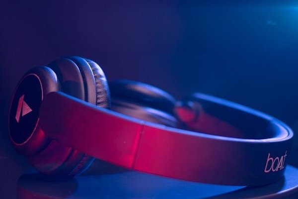 Unbeatable online headphone offers you need to check out